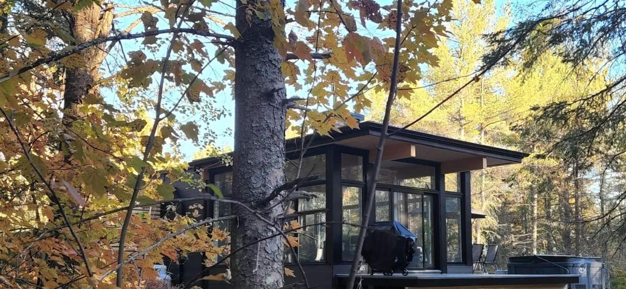 Les Chalets Double K # 1 Saint-Alexis-des-Monts Esterno foto